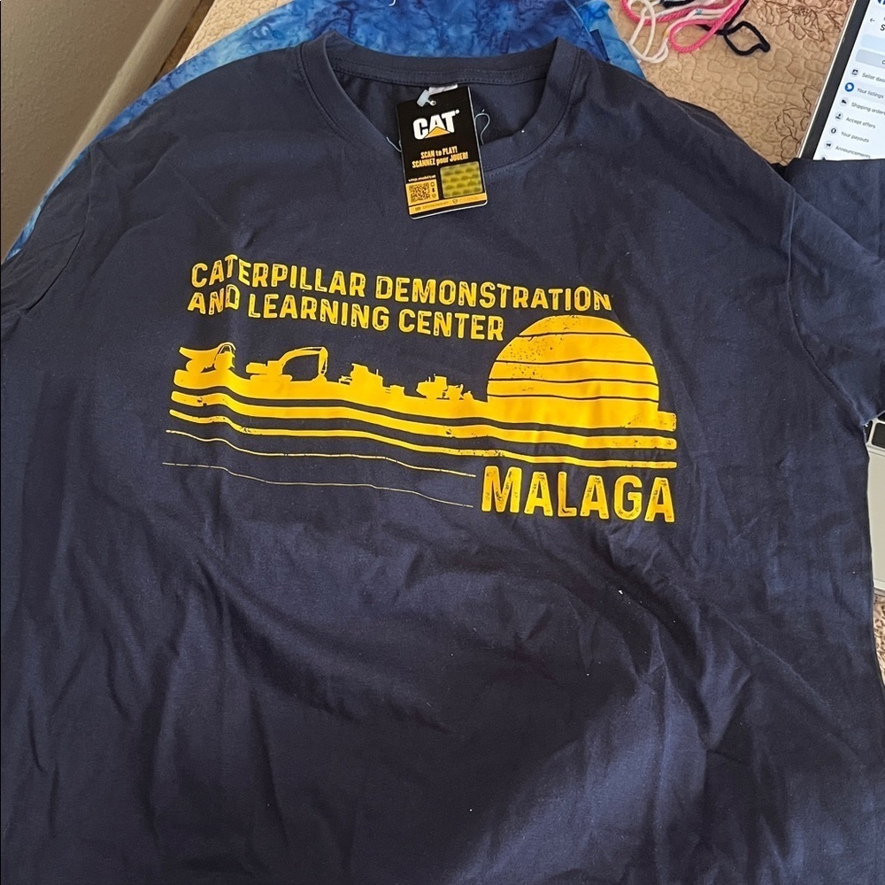 CAT Navy Blue T-Shirt Caterpillar Demonstration And Learning Center Size L